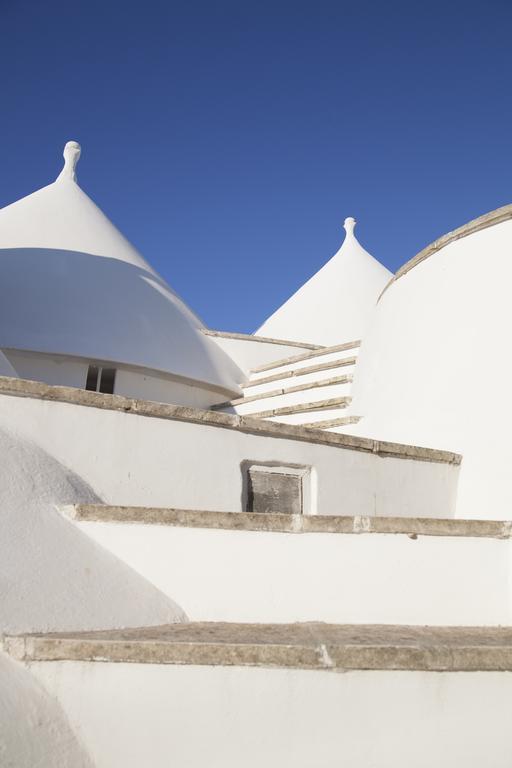 オストゥーニ Trullo Degli Uliviヴィラ エクステリア 写真